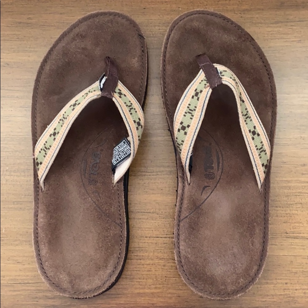 Teva flip flops - men’s size 10.